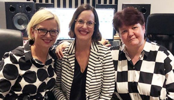 Liisa Eerola ja Nina Elomaa Fazerilta sekä Kati Palsanen